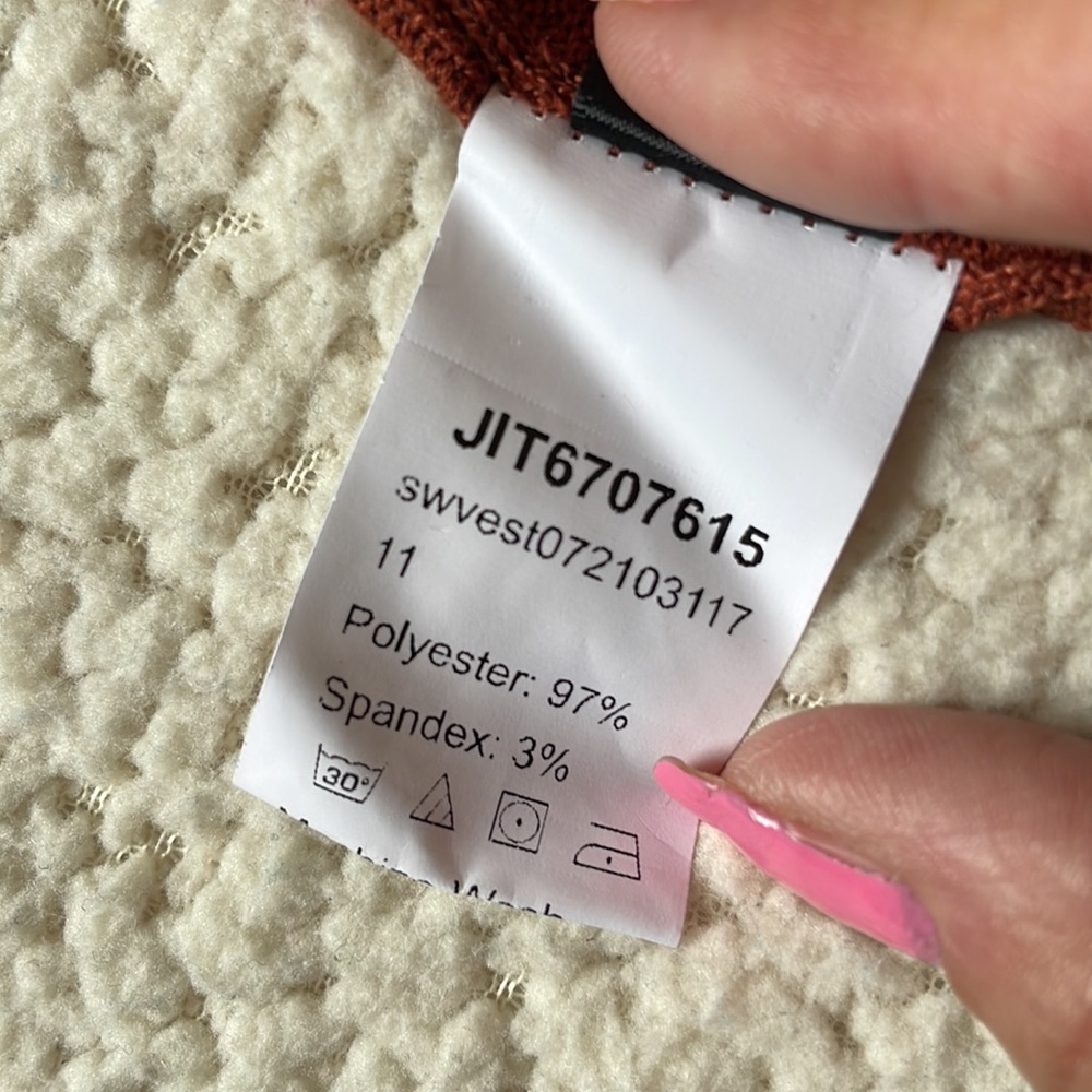 4/$24🦩 NWOT Patch Halter Top Lettuce Hem - Picture 6 of 8